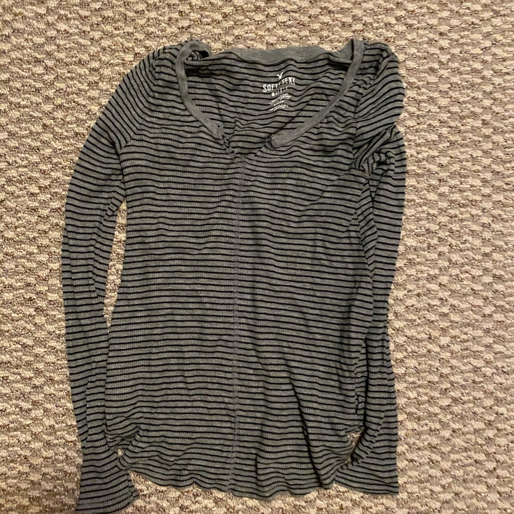 American eagle long sleeve top